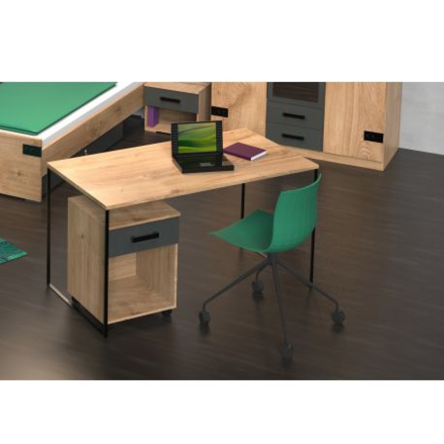 Belga Meubelen Bureau Liverpool New